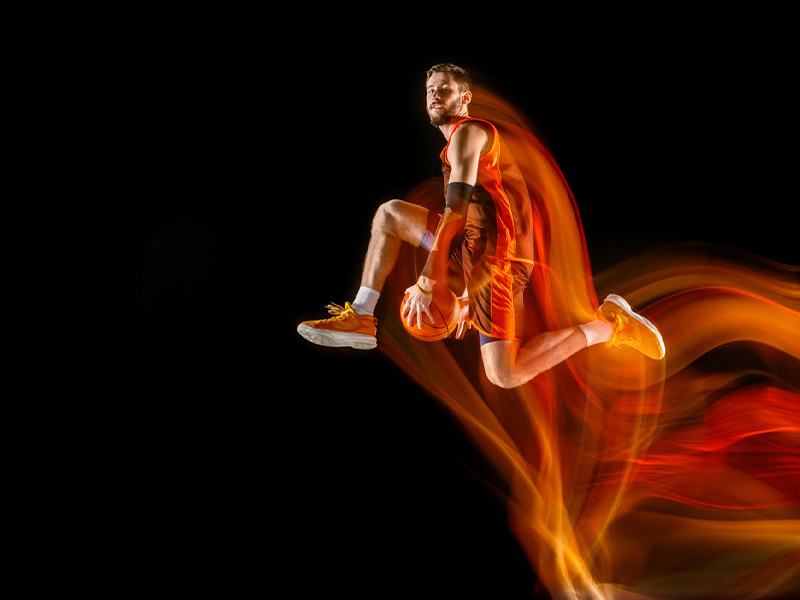 看不下去了麦克朗展示如果今年参加会用的扣篮动作！太炸了！